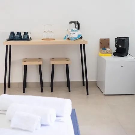 Seaport #Rooms Trani Exterior photo