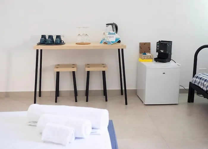 Seaport #Rooms