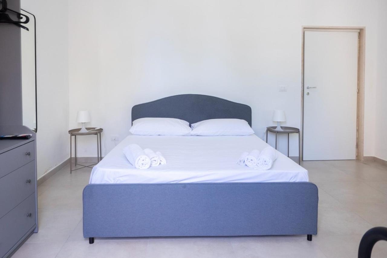 Seaport #rooms Apartment Trani